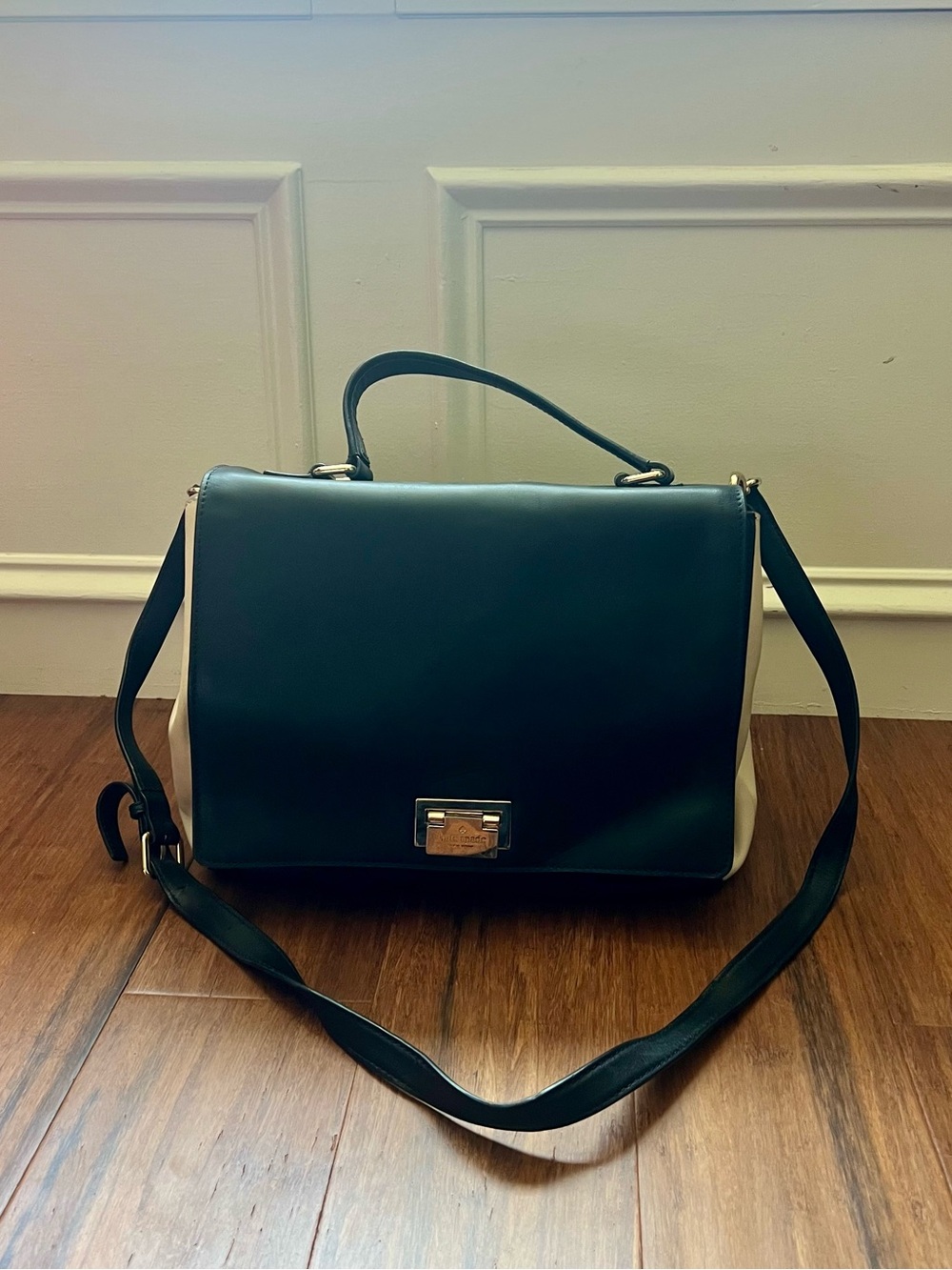 Kate Spade - Picture 2 of 5